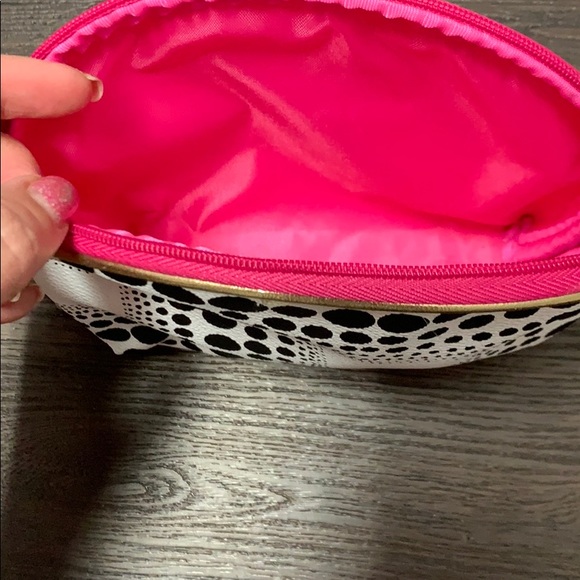 3 for $15 Kenneth Cole polka dot make up bag new - Picture 2 of 3